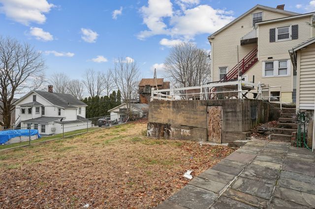 59 High Street, Derby, CT 06418