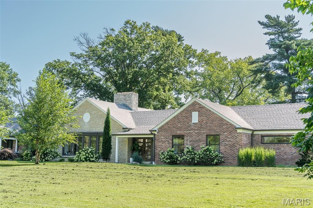 350 Golf View, Washington, MO 63090