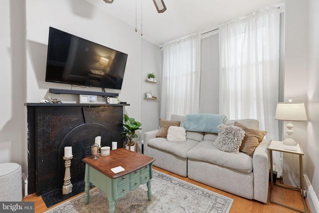 830 N WASHINGTON ST, Baltimore, MD 21205