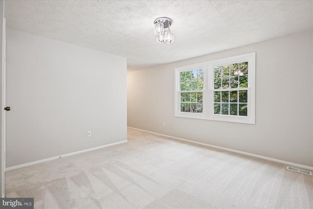 209 S VIRGINIA AVE, Falls Church, VA 22046