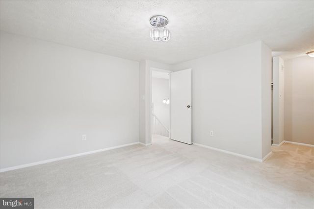 209 S VIRGINIA AVE, Falls Church, VA 22046