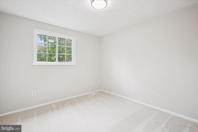 209 S VIRGINIA AVE, Falls Church, VA 22046