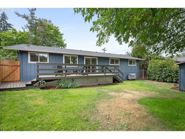 911 SNELL St, Eugene, OR 97405