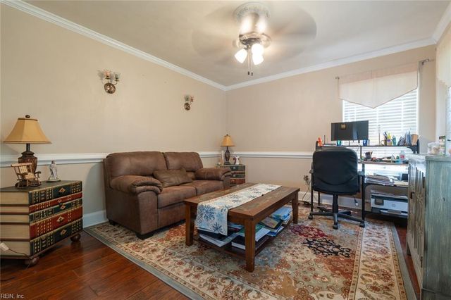 808 Monroe CT, Chesapeake, VA 23320