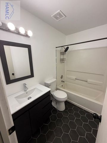 808 Hidden Hollow Circle, Hinesville, GA 31313