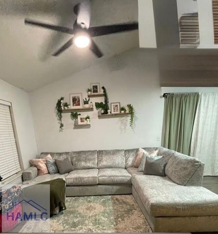 808 Hidden Hollow Circle, Hinesville, GA 31313