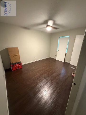 808 Hidden Hollow Circle, Hinesville, GA 31313