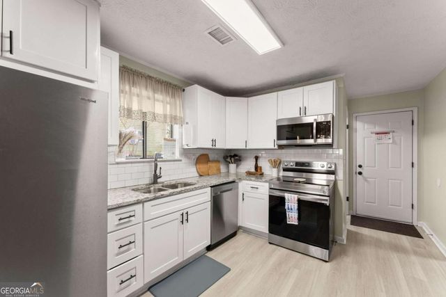 525 Ansley Drive, Roswell, GA 30076