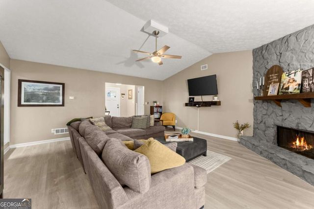 525 Ansley Drive, Roswell, GA 30076