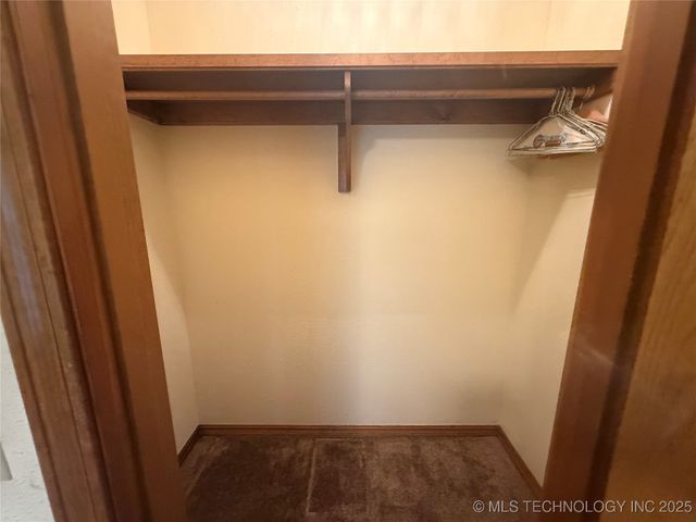 2305 Columbus, Muskogee, OK 74401