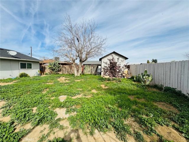 601 Mount Vernon Avenue, Bakersfield, CA 93307