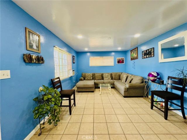 601 Mount Vernon Avenue, Bakersfield, CA 93307