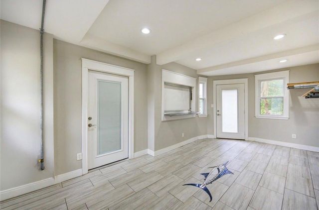 303 Old Bayou Drive, Dickinson, TX 77539