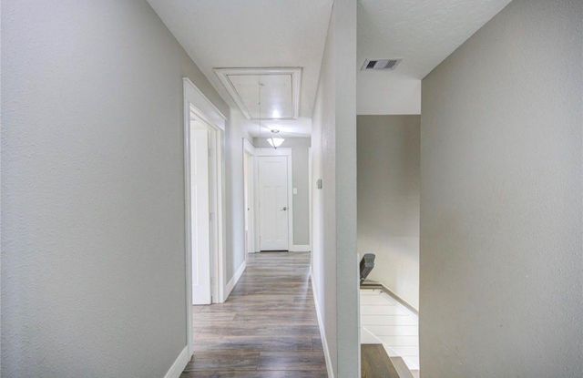 303 Old Bayou Drive, Dickinson, TX 77539