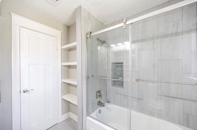 303 Old Bayou Drive, Dickinson, TX 77539