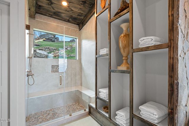 404 Silver Eagle Trail, Banner Elk, NC 28604