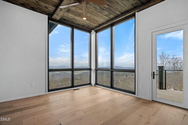 404 Silver Eagle Trail, Banner Elk, NC 28604