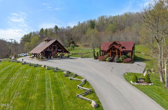 404 Silver Eagle Trail, Banner Elk, NC 28604
