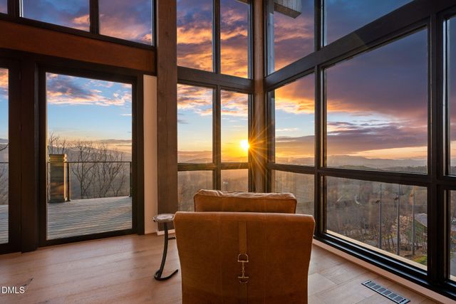 404 Silver Eagle Trail, Banner Elk, NC 28604
