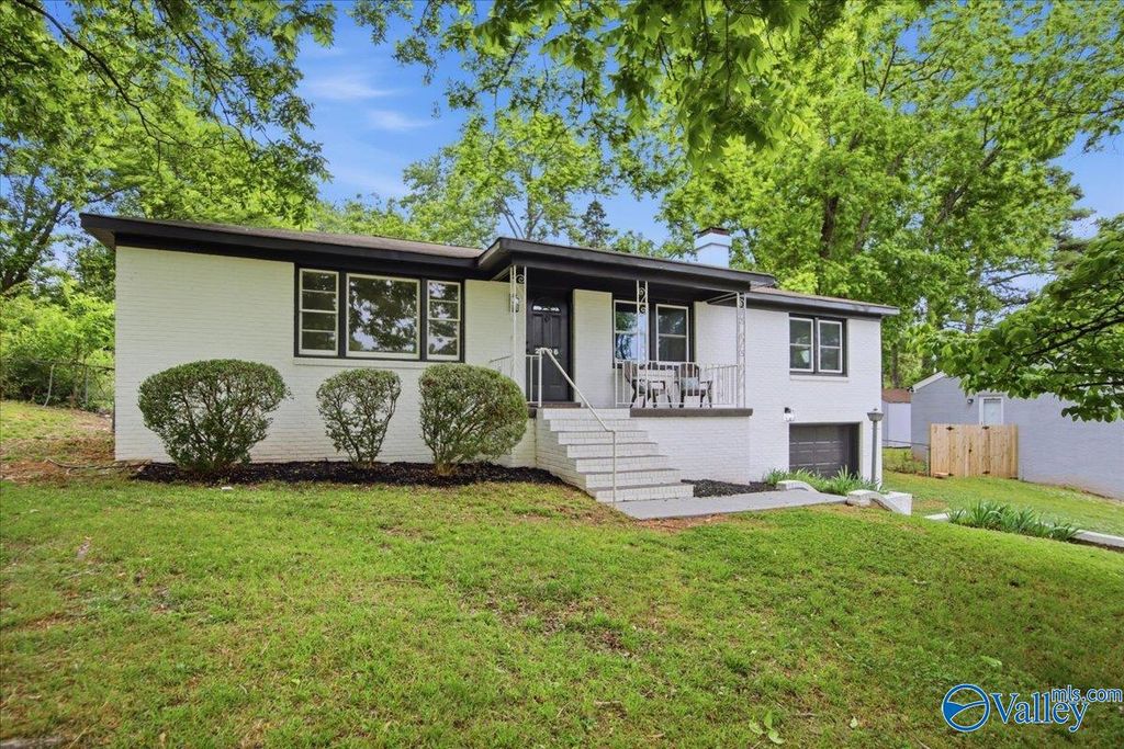 2106 Phillips Road NW, Huntsville, AL 35810