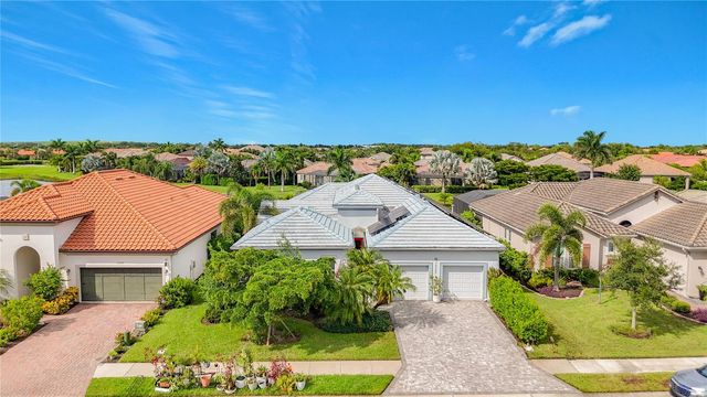 10307 EASTWOOD DRIVE, Bradenton, FL 34211