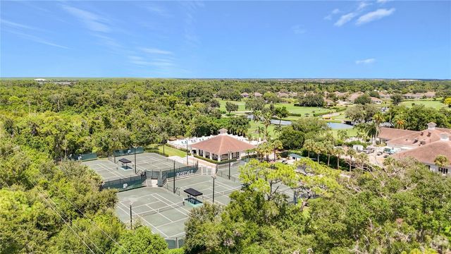 10307 EASTWOOD DRIVE, Bradenton, FL 34211