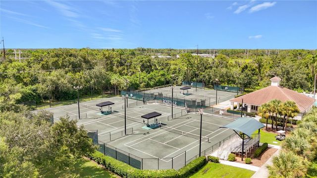10307 EASTWOOD DRIVE, Bradenton, FL 34211