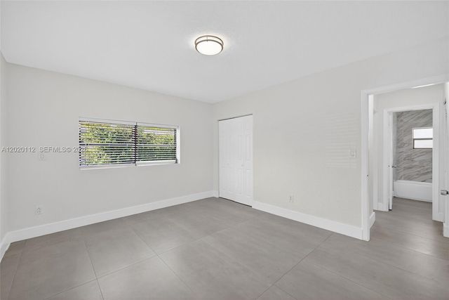 17150 NE 18th Ave 17150, North Miami Beach, FL 33162