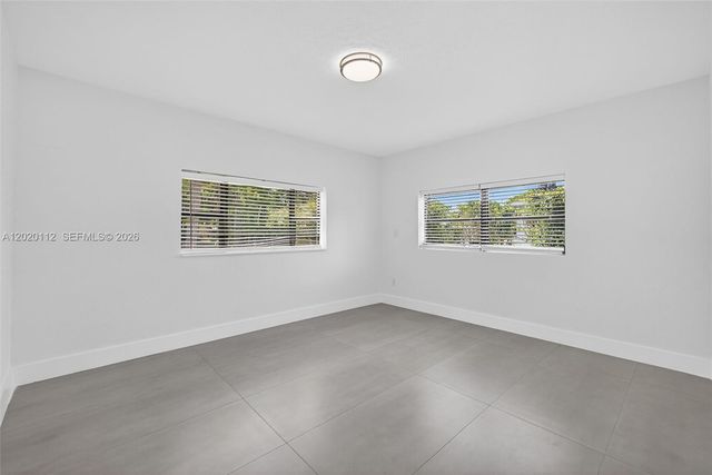 17150 NE 18th Ave 17150, North Miami Beach, FL 33162