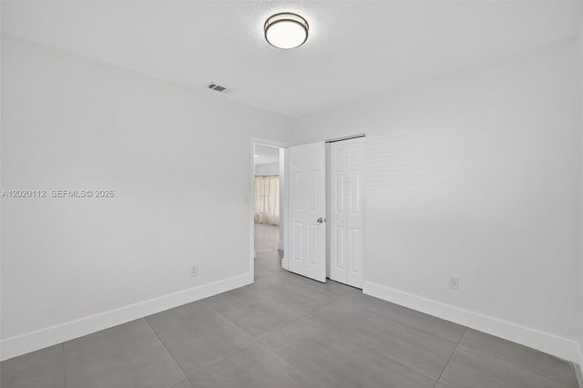 17150 NE 18th Ave 17150, North Miami Beach, FL 33162