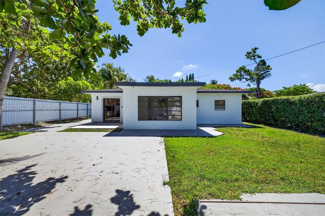17150 NE 18th Ave 17150, North Miami Beach, FL 33162
