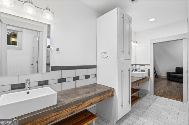 560 John Wesley Dobbs Avenue NE, Atlanta, GA 30312