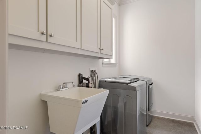 1013 Gloria Kern Drive, Breaux Bridge, LA 70517