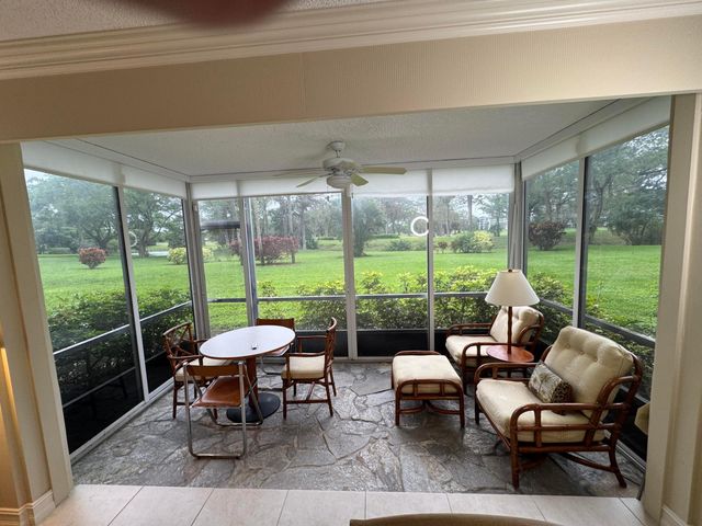 625 Oaks Drive 106, Pompano Beach, FL 33069