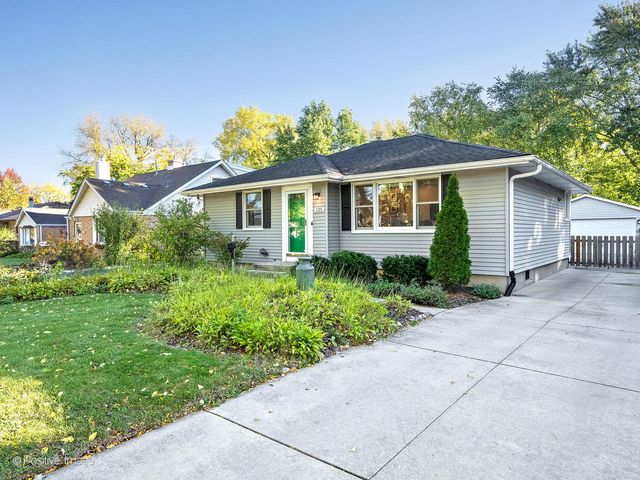 125 S Chase Avenue, Lombard, IL 60148