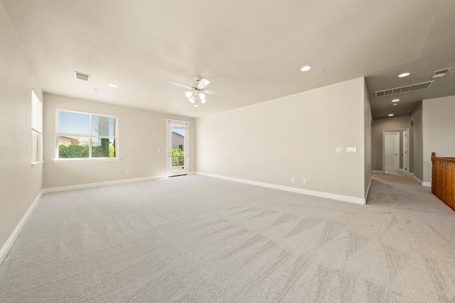 3845 Tahoe St, West Sacramento, CA 95691