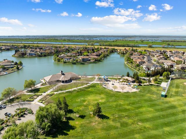 3845 Tahoe St, West Sacramento, CA 95691