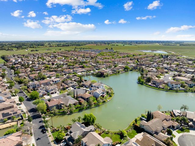 3845 Tahoe St, West Sacramento, CA 95691