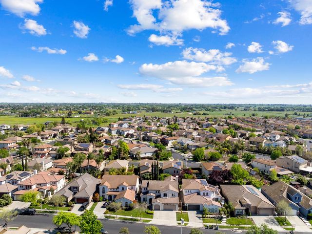 3845 Tahoe St, West Sacramento, CA 95691