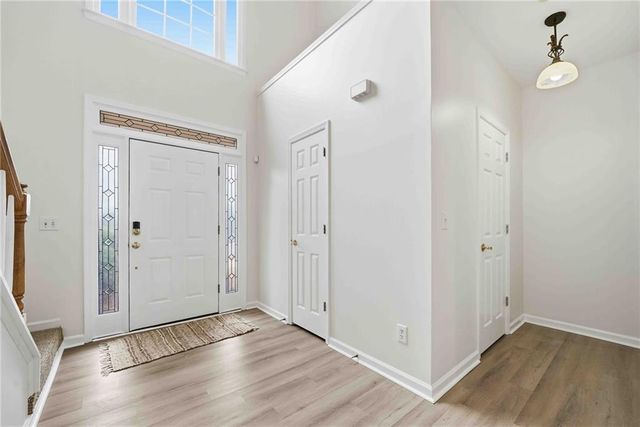 5425 Brooke Ridge Circle, Dunwoody, GA 30338