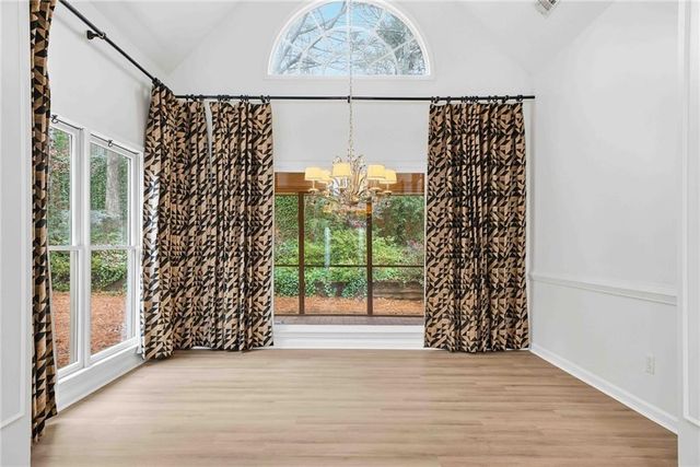 5425 Brooke Ridge Circle, Dunwoody, GA 30338