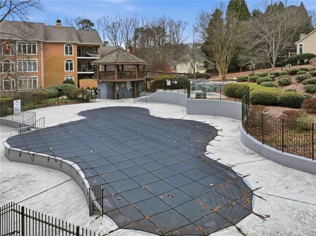 5425 Brooke Ridge Circle, Dunwoody, GA 30338