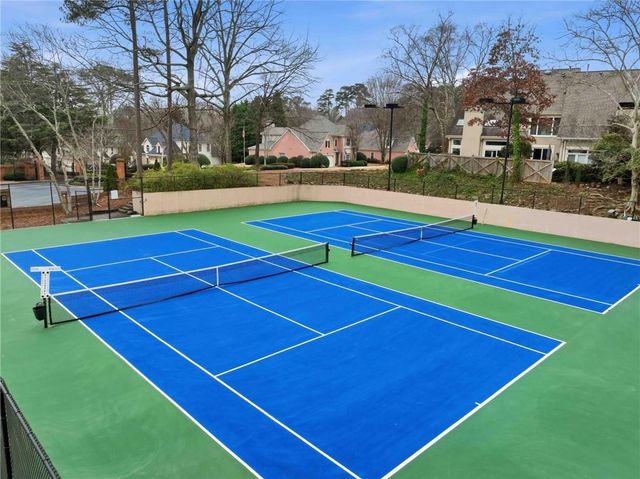 5425 Brooke Ridge Circle, Dunwoody, GA 30338