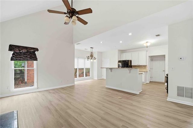 5425 Brooke Ridge Circle, Dunwoody, GA 30338