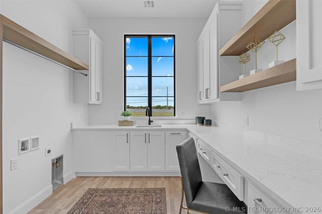 401 N 80th Street, Broken Arrow, OK 74014