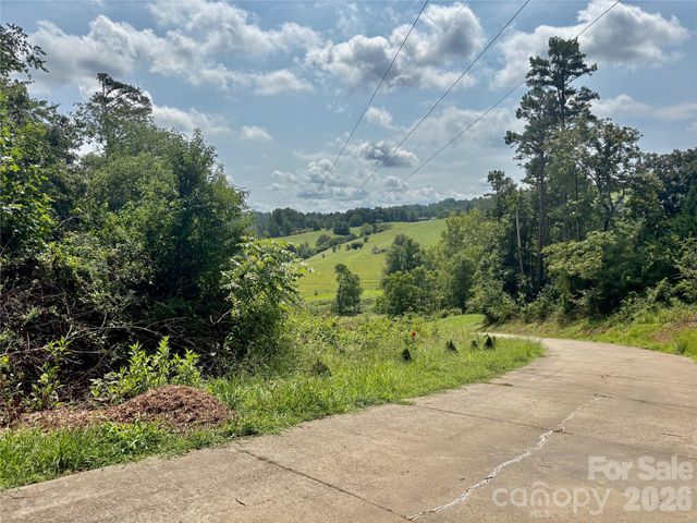 9999 Wescott Way, Alexander, NC 28701