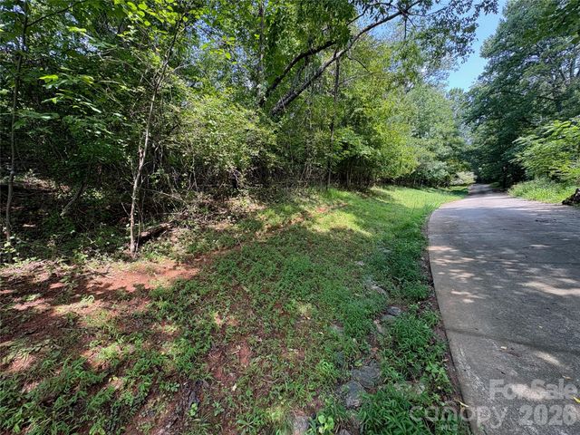 9999 Wescott Way, Alexander, NC 28701