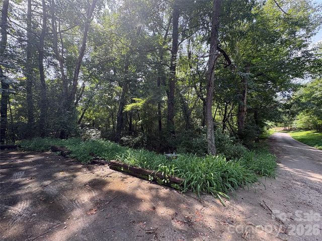 9999 Wescott Way, Alexander, NC 28701