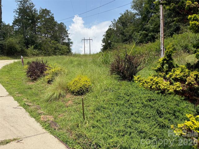 9999 Wescott Way, Alexander, NC 28701