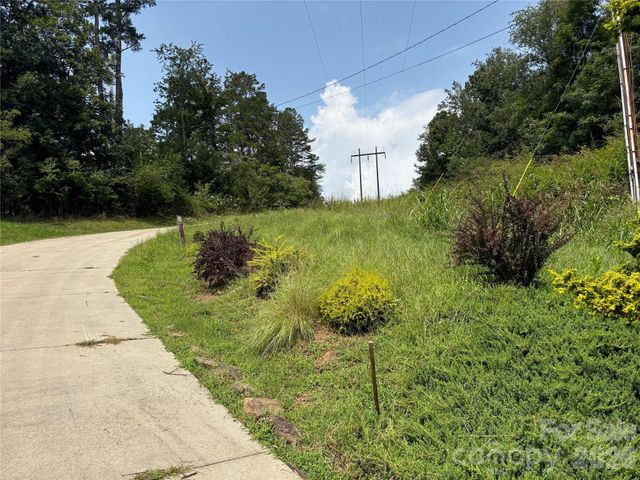 9999 Wescott Way, Alexander, NC 28701